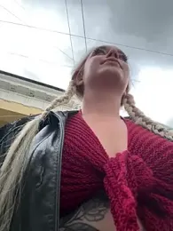 Milkyy_wway stripchat stream image