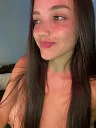 MisFrekcles_ stripchat stream image