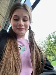 mmelicious stripchat stream image