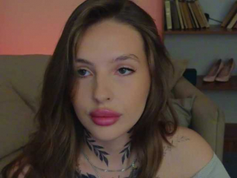 miachill bongacams stream image