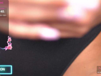 KairaAndrews bongacams stream image