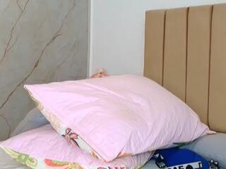 Madisson Queen flirt4free stream image