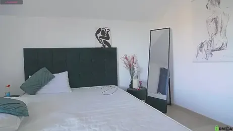 SeniGrande stripchat stream image