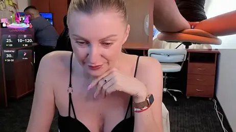 legsLONG stripchat stream image