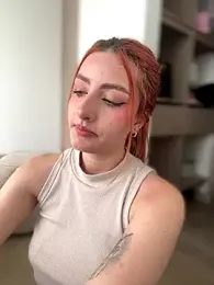 Anavi_ stripchat stream image