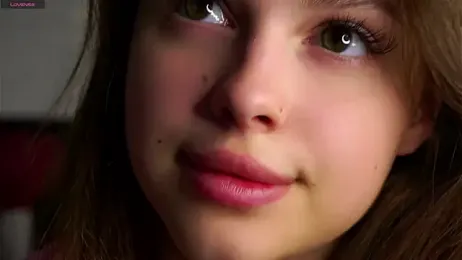 KarinBates stripchat stream image