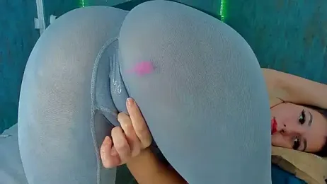 RedAssHottie stripchat stream image