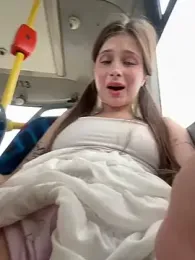 mmelicious stripchat stream image