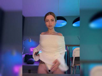 Nataliecroys bongacams stream image