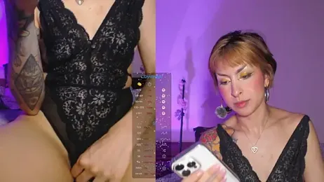 Cinamoonn stripchat stream image