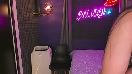 bull_vixen2001 stripchat stream image