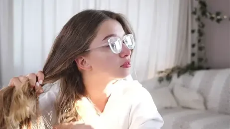 UdelaHathorne stripchat stream image