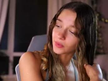 little_poetry chaturbate stream image, 06.07.2025 15:00