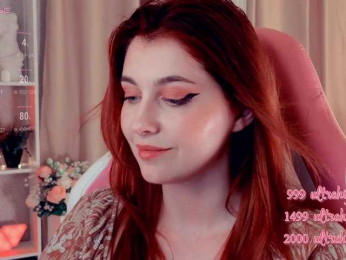 HoneyCherry bongacams stream image