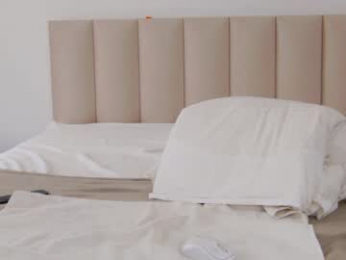 saradiamond01 chaturbate stream image