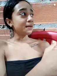 Zoe_Sweett18 stripchat stream image