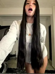 aly_golden_ stripchat stream image