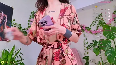 MyLou_ stripchat stream image