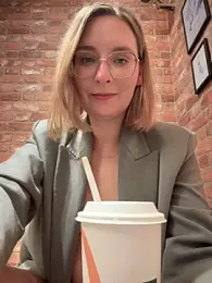 The_Snowwhitee stripchat stream image