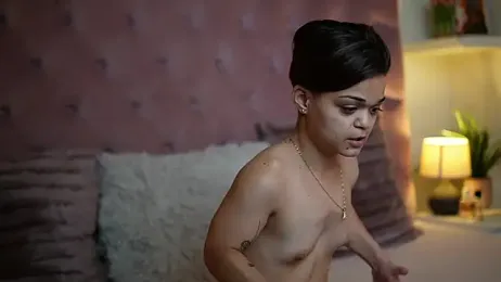 MaiaMini stripchat stream image