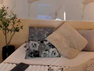 leathompson1 camsoda stream image