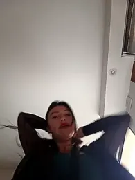 LIZ-06_ stripchat stream image