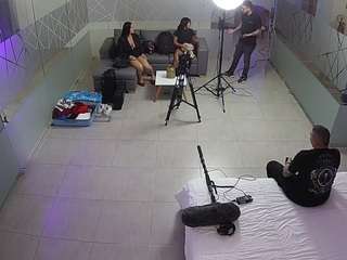 voyeurcam-jb-office-2 camsoda stream image