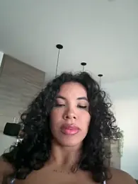 Brunettexio stripchat stream image