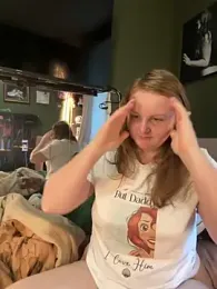 GingerSnap33 stripchat stream image