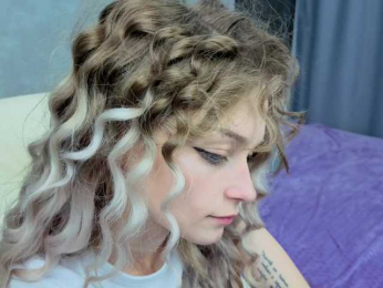 vialeta-baby bongacams stream image