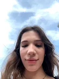 shy_priincess stripchat stream image