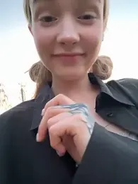 Baby_Tiny stripchat stream image