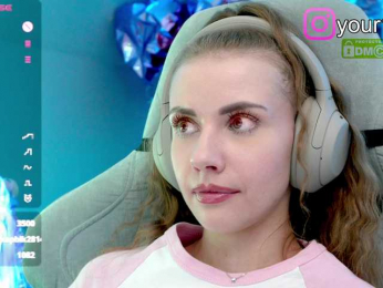 VikkiExtraCheese bongacams stream image