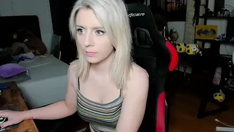 Lisaonthemoon stripchat stream image