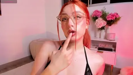 Anavi_ stripchat stream image