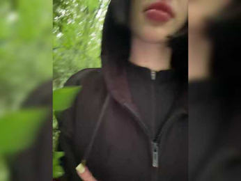 BabyDarii bongacams stream image