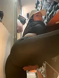 kim_monti stripchat stream image