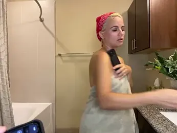 girlfriendmissy stripchat stream image