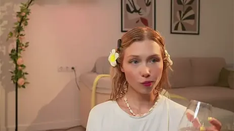 april_blush stripchat stream image