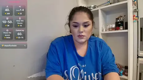 Layla- stripchat stream image