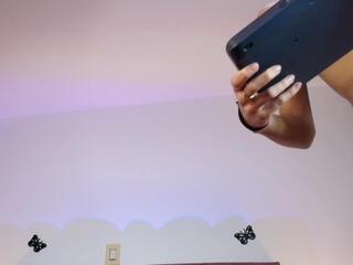 Nicol Miler flirt4free stream image