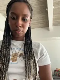 Your_Paris stripchat stream image