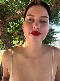 KikiWatson stripchat stream image