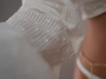 kriss0leoo chaturbate stream image