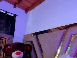 gisellereyess camsoda stream image