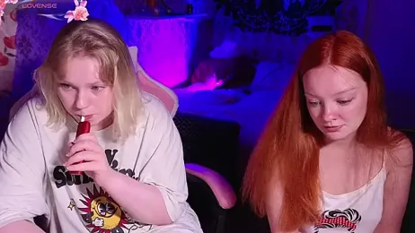 Radiants_two stripchat stream image