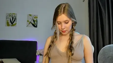 elliediaz stripchat stream image