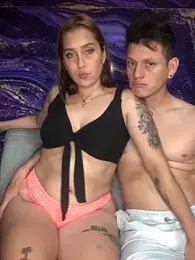 Zara_cum69 stripchat stream image