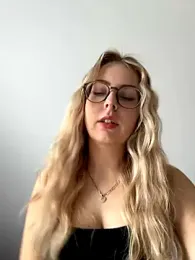 Livewithlucy stripchat stream image