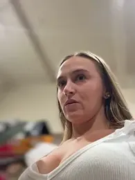 lunagirl13 stripchat stream image